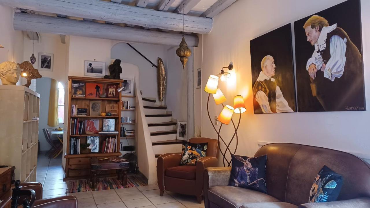 Maison De Charme Avec Cour, Proche Rue Des Teinturiers Avignon Luaran gambar